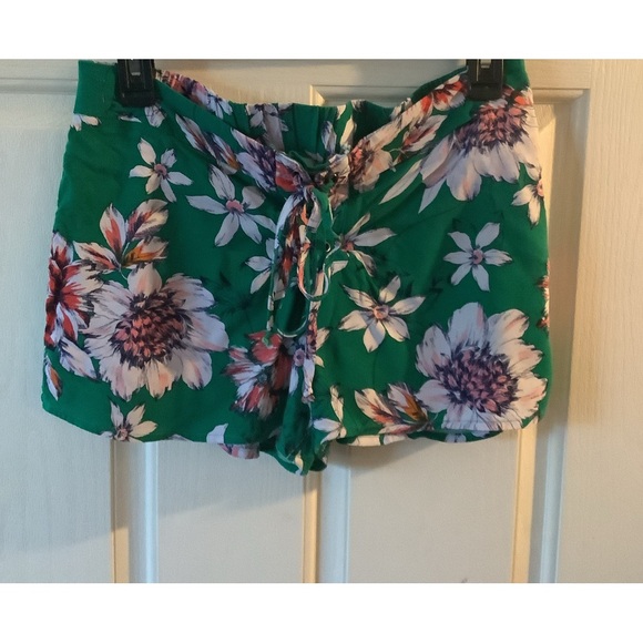 Gypsies & Moondust Pants - GYPSIES & MOONDUST Brand, Green Tropical Print, Size L.